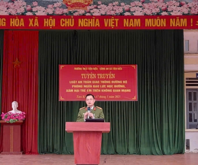 TUYÊN TRUYỀN LUẬT AN TOÀN GIAO THÔNG ĐƯỜNG BỘ, PHÒNG NGỪA BẠO LỰC HỌC ĐƯỜNG, XÂM HẠI TRẺ EM TRÊN KHÔNG GIAN MẠNG